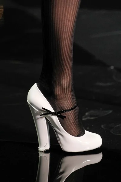 Look 32
